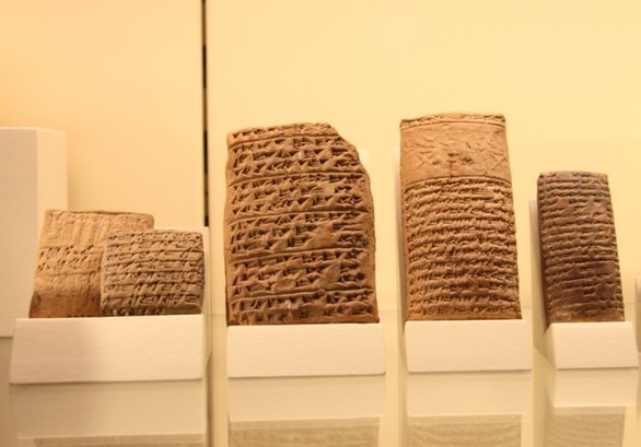 3000 years B.C. - Mesopotamian Tablets
